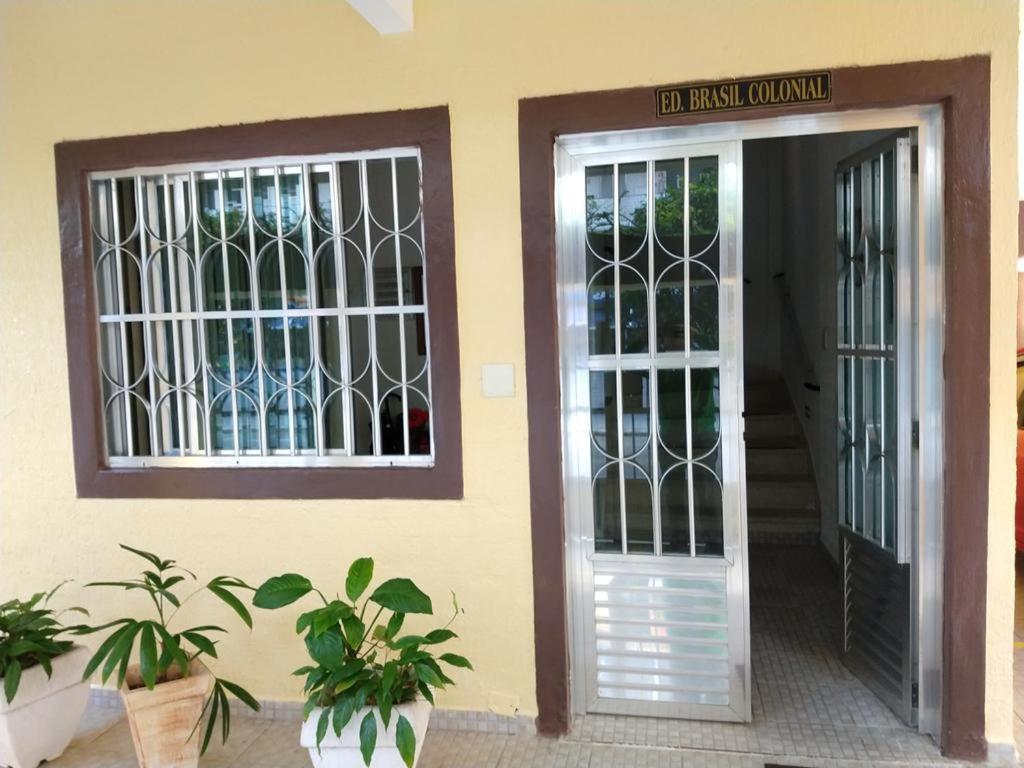 Apto Canto Do Forte - Praia Grande - Local Privilegiado - 100 Metros Da Praia - Internet Inclusa Esterno foto